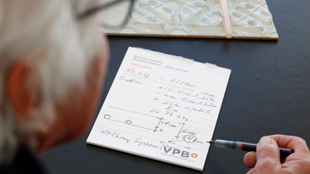 Wenn bei öffentlichem Fördergeld die Mehrkosten für die Energieberatung und zusätzliche Baukontrollen die Ersparnis übersteigt, kommen gegebenenfalls andere Finanzierungen in Frage.