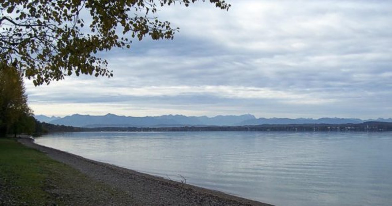 Blick über den Chiemsee im Voralpenland